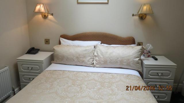 Hunters Lodge Guest House Саутхамптън Екстериор снимка